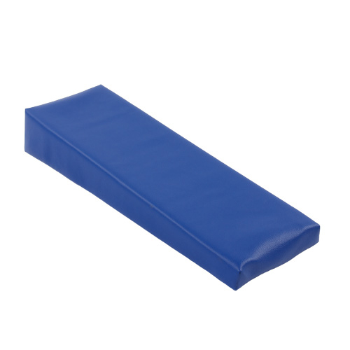 Ék alakú párna 45 cm