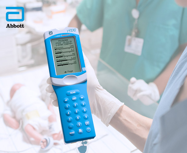 i-STAT rendszer hordozható kézi vérelemző készülék